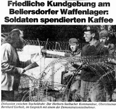 Oktober 1982: Demonstration vor dem Lager Bellersdorf