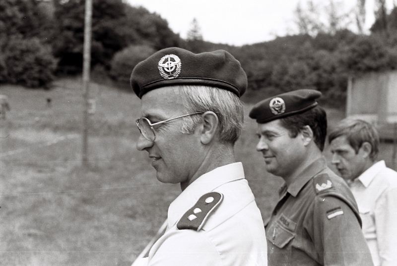 Aufmerksame Beobachter: v.l.n.r.: Olt Schade (S1-Offz), Major Achenbach (S3StOffz), RA Schulze (Ltr TrVerw)