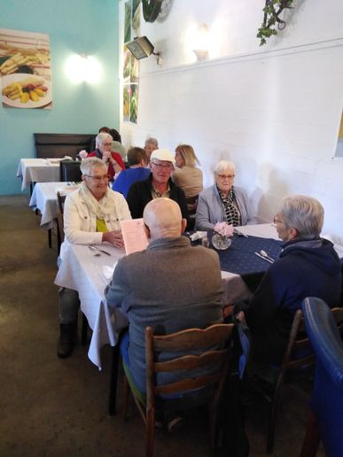 Mittagessen auf dem Spargelhof (2)