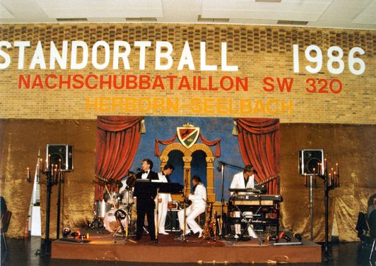 Standortball 1986: OTL Hammerschmidt begrüßt die Gäste